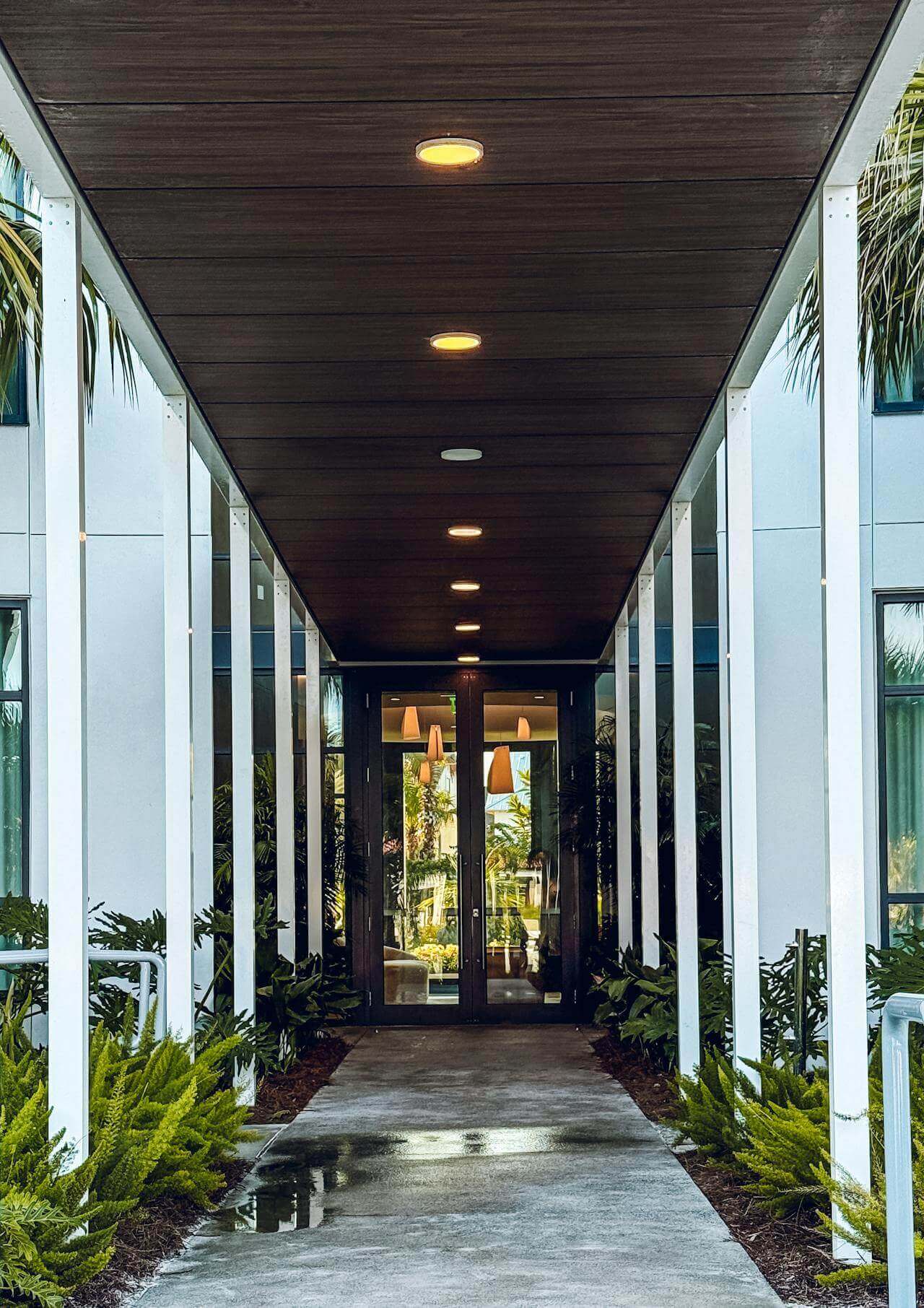 Porte scorrevoli in vetro - Vetreria Valmarecchia